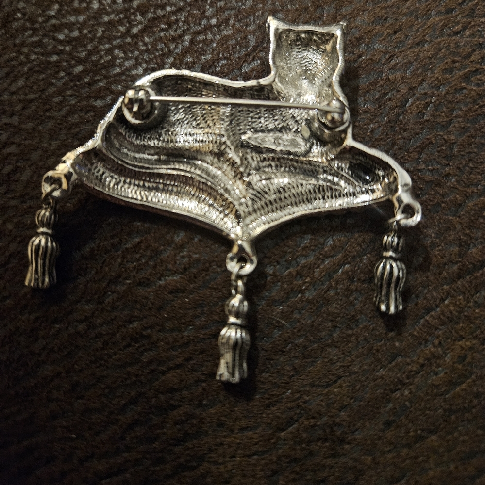 🐱 Cat pin - Picture 3 of 3